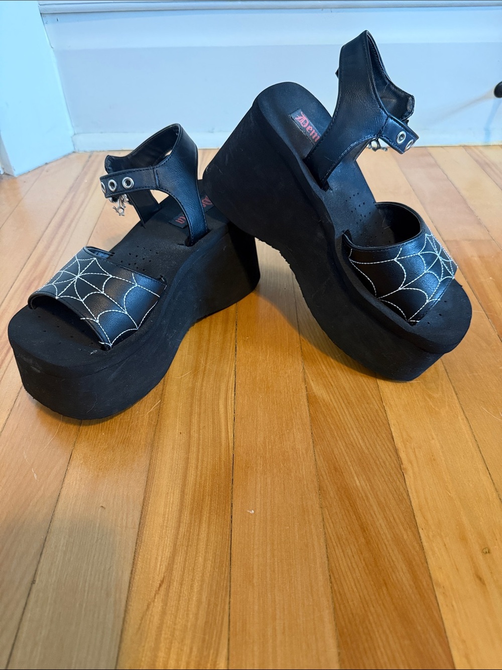 Demonia spiderweb platform sandals - size 7 - Picture 1 of 8
